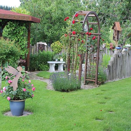 Ferienwohnung Haus Am Roetenberg Grafenhausen Kültér fotó